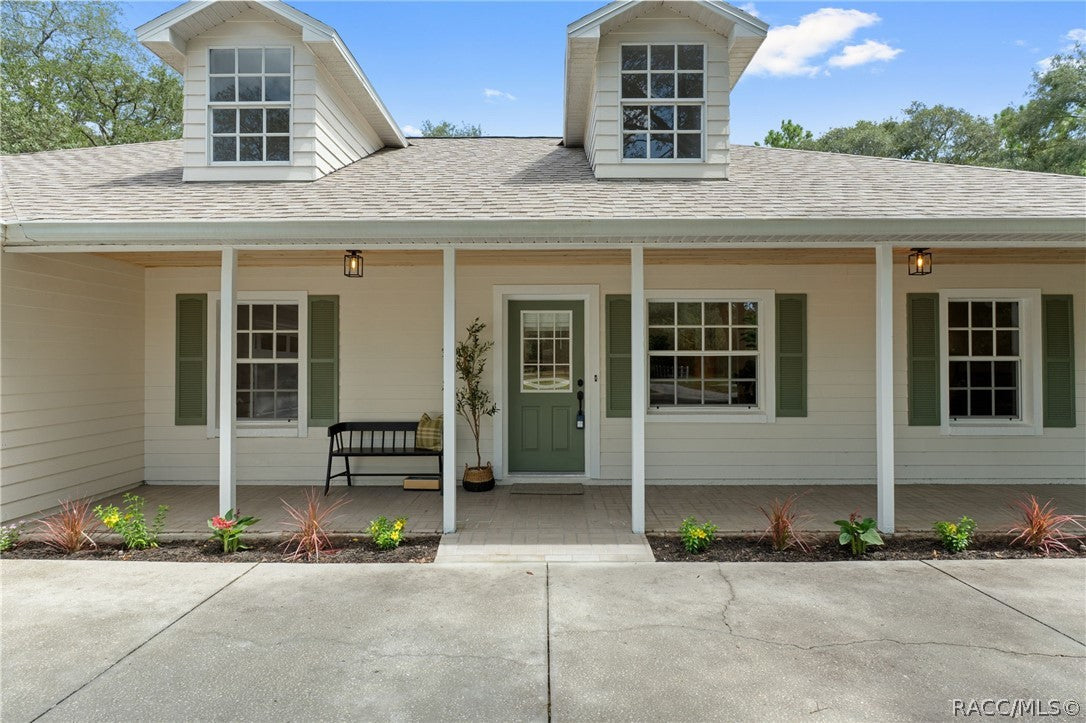 Design & Staging of property in Citrus County Florida